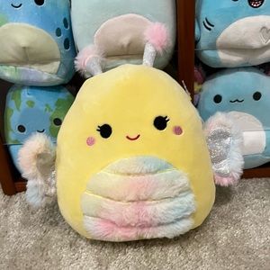 Nixie Squishmallow
